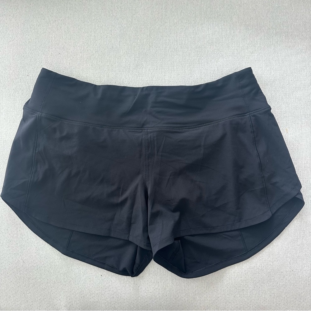Lululemon Speed Up lined shorts